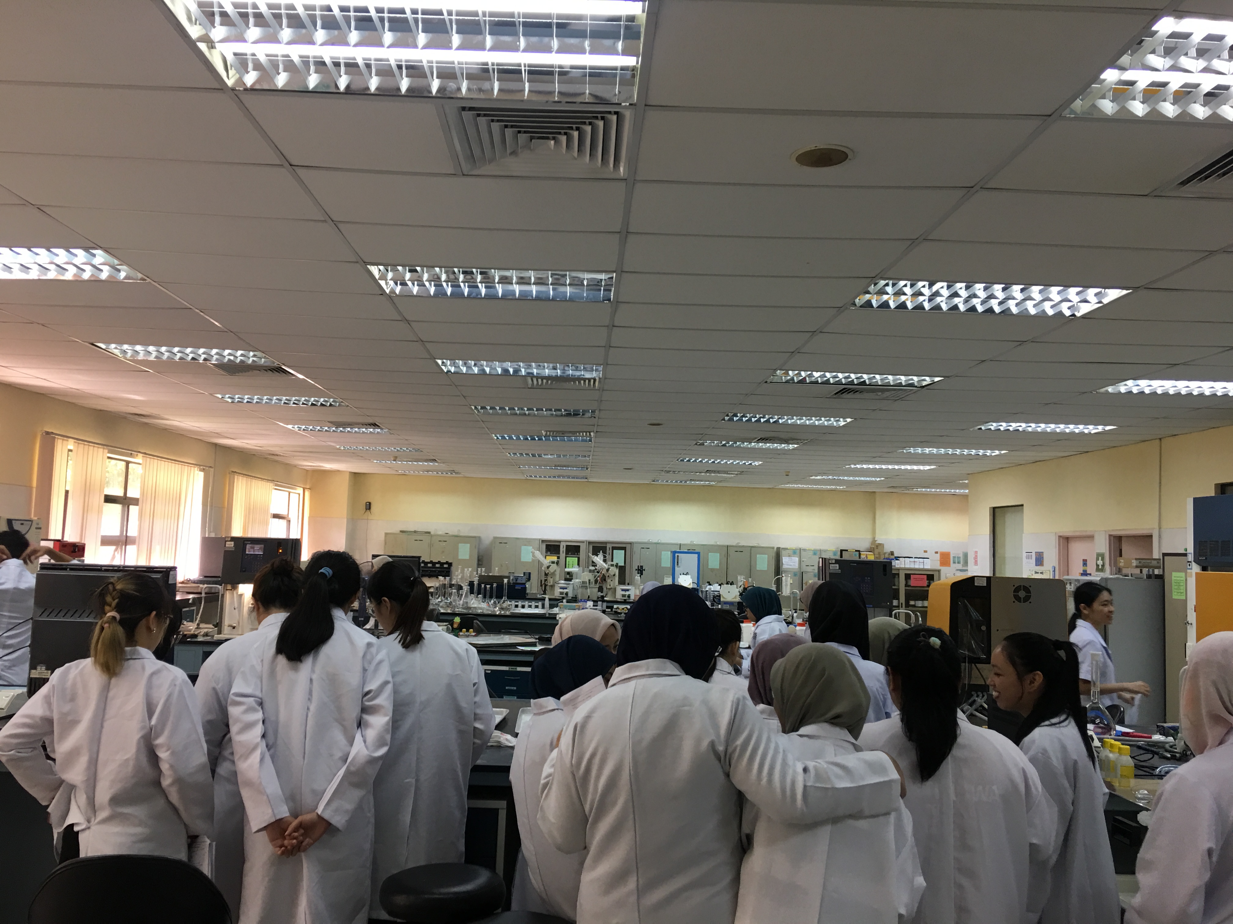 NT20703 ANALISIS MAKANAN DAN INSTRUMENTASI [1-2023/2024]